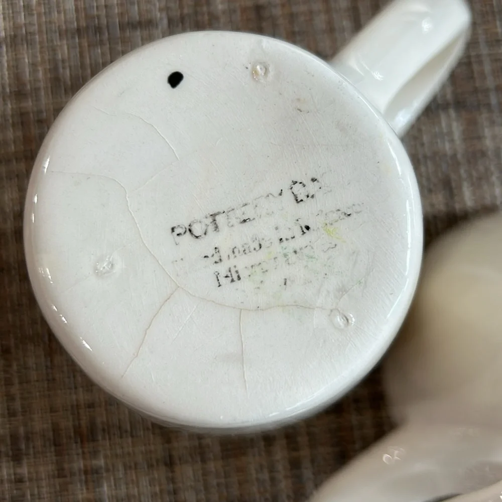 Pottery Barn Coffee mugs Vintage
